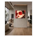 Πορτραίτο Γυναίκας Pop Art με Κόκκινα Γυαλιά Ηλίου