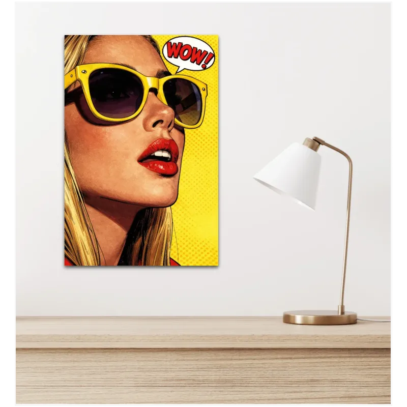 Γυναίκα Pop Art με Γυαλιά Ηλίου Κίτρινο