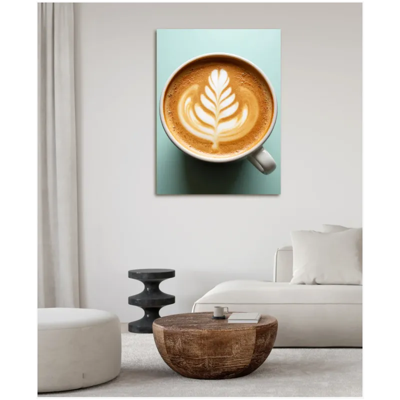 Φλιτζάνι Cappuccino με Latte Art σε Μιντ Φόντο