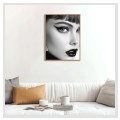 Αυτοπεποίθηση με Cat-Eye Αυτοπεποίθηση με Cat-Eye